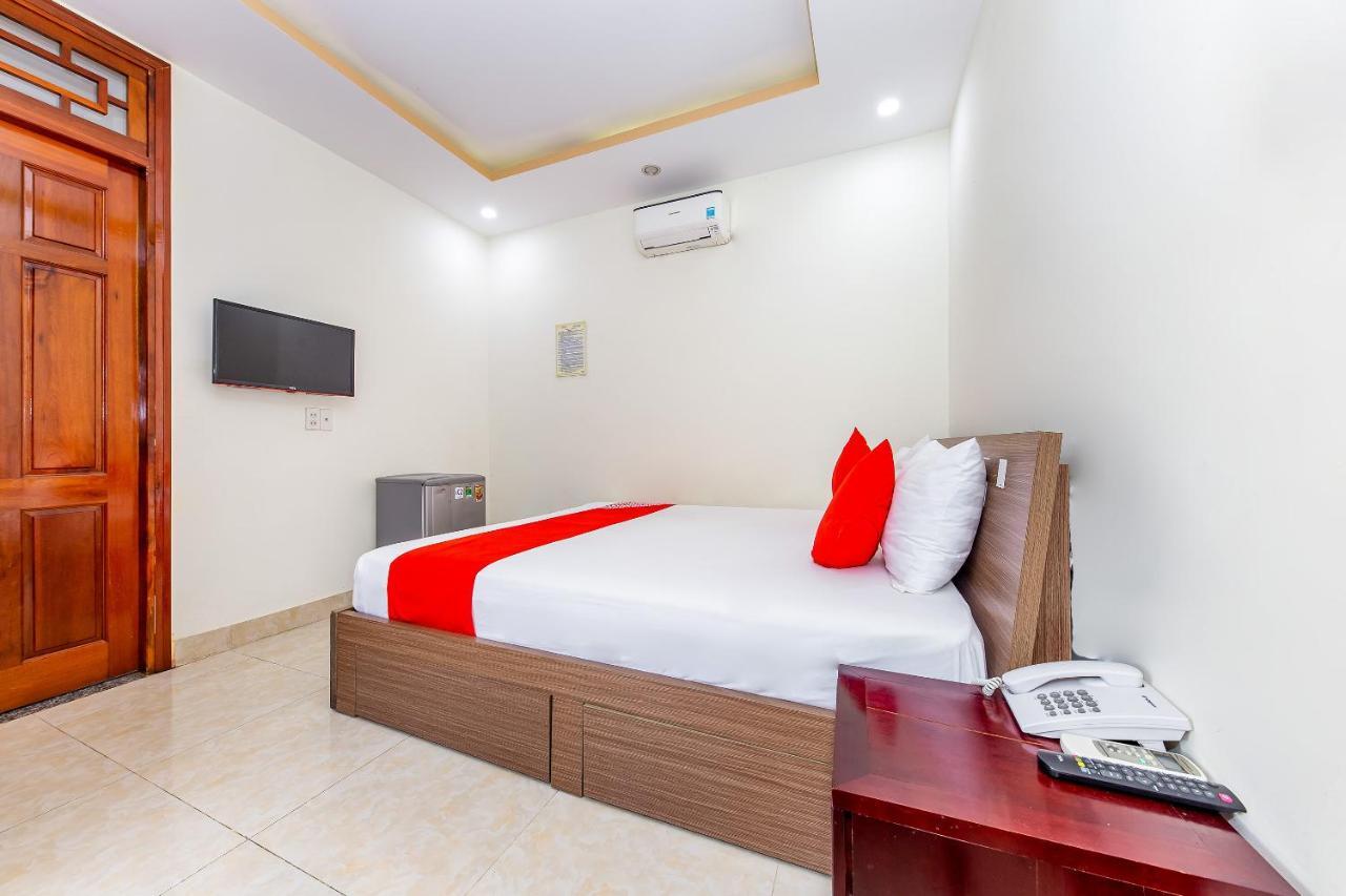 Oyo 587 Trang Long Hotel Nha Trang Exterior photo